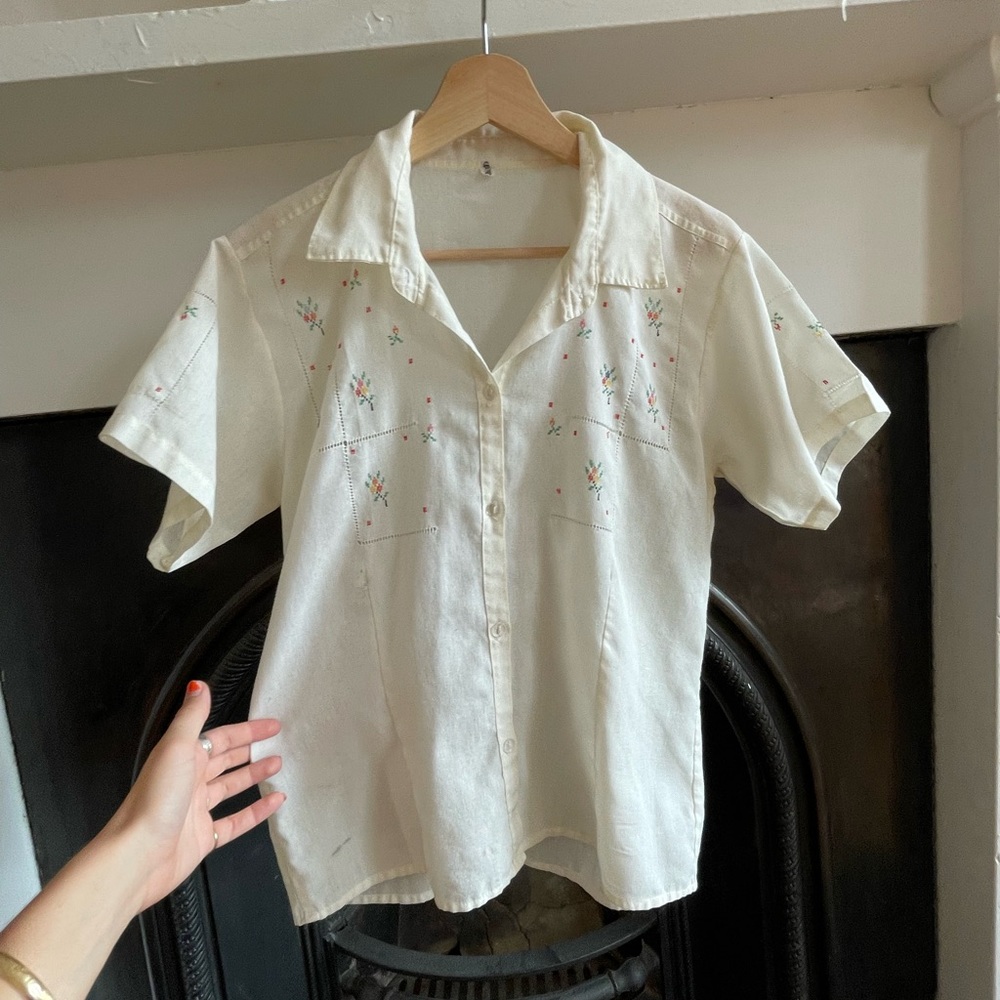 Vintage button down embroidered shirt :)